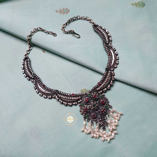 Kolhapuri Pearl Necklace Set