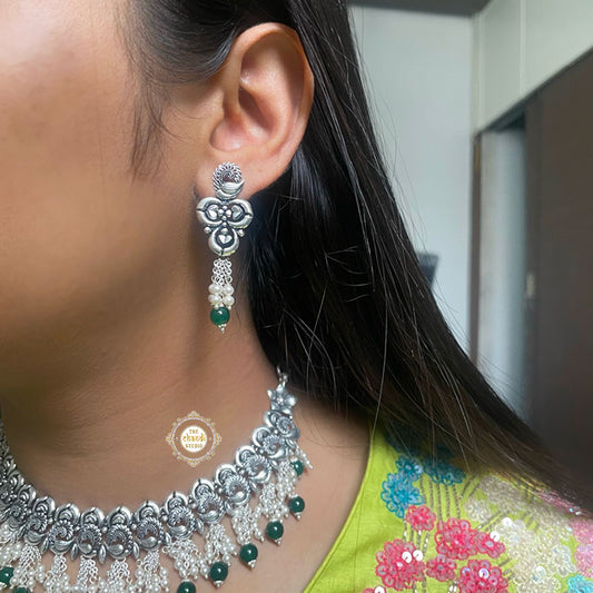 Utsav Exquisite Drop Necklace With Earring