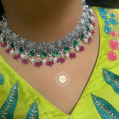 Utsav Exquisite Drop Necklace With Earring