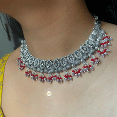 Utsav Exquisite Drop Necklace Set