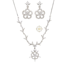 Sparkling Treasure Snowflake Necklace Set