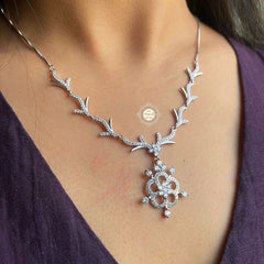 Sparkling Treasure Snowflake Necklace Set