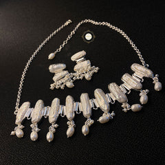 Mother Of Pearls Necklace Set