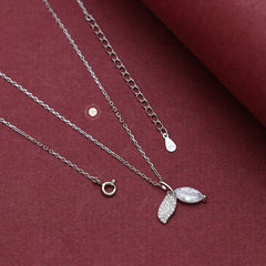 Sparkling Silver Leafy Necklace