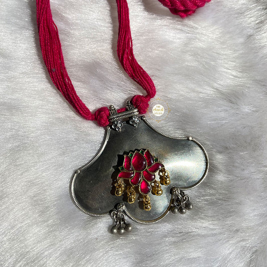 Rajputana Glory  Thread Necklace