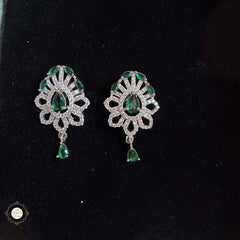 Sterling Silver Sparkling Emerald Elegance Necklace with Earring