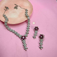 Sparkling Silver Rose Dew Necklace Set