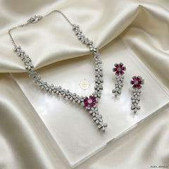 Sparkling Silver Rose Dew Necklace Set