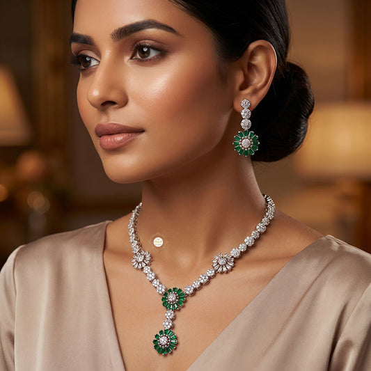 Sparkling Silver Aqua Dew Necklace Set