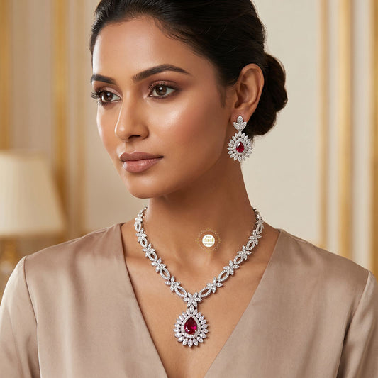 Sparkling Silver Rose Dew Necklace Set