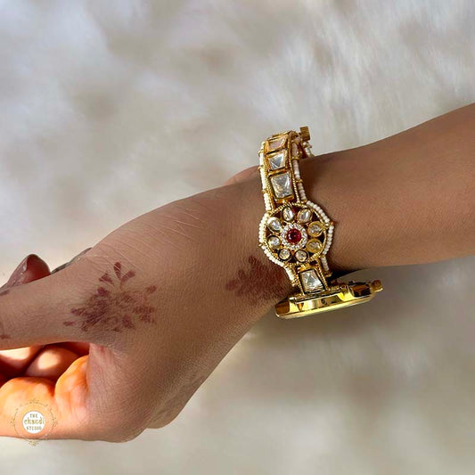 Kundan Delight Timeless Women Watch