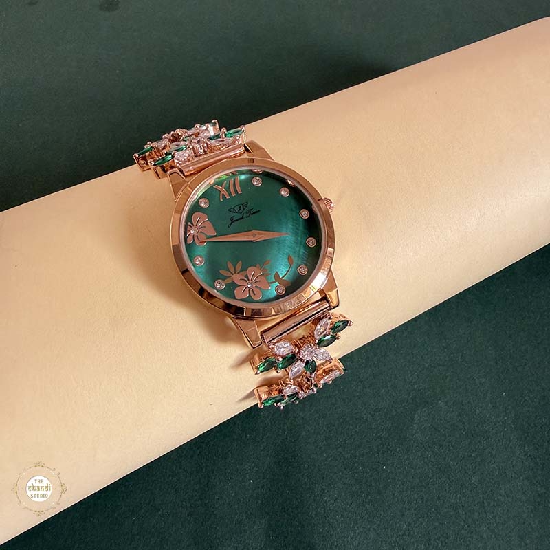 Stylish women’s watch