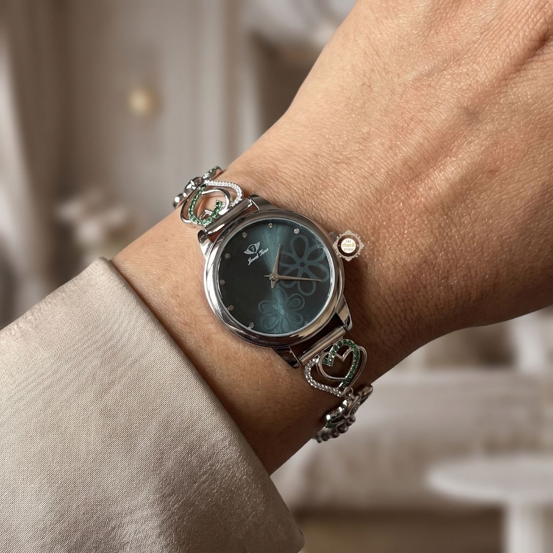 Shop Sparkling silver women watch Online