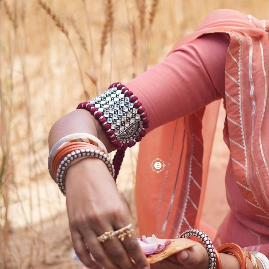 Versatile Kundan Bajuband (Piece)